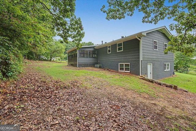 6380 Valhalla Drive, Douglasville, GA 30135