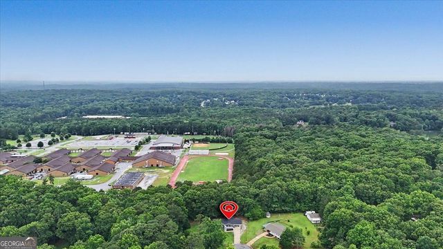 6380 Valhalla Drive, Douglasville, GA 30135