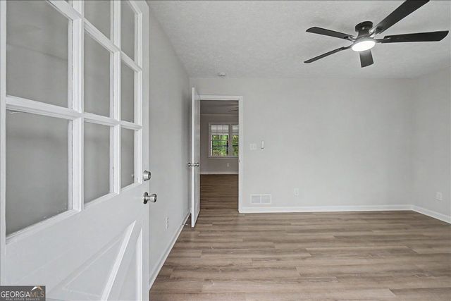 6380 Valhalla Drive, Douglasville, GA 30135