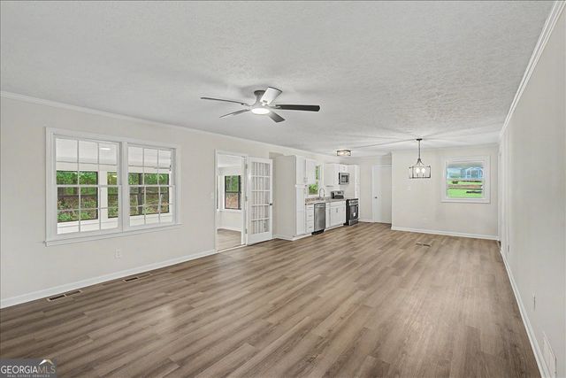 6380 Valhalla Drive, Douglasville, GA 30135