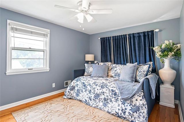 7508 W 95th Terrace, Overland Park, KS 66212