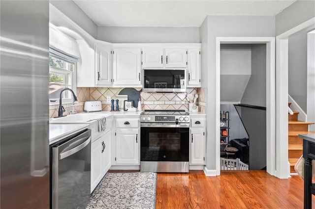 7508 W 95th Terrace, Overland Park, KS 66212