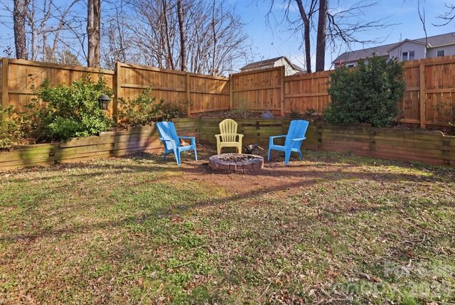 5227 Foley Drive, Hickory, NC 28602