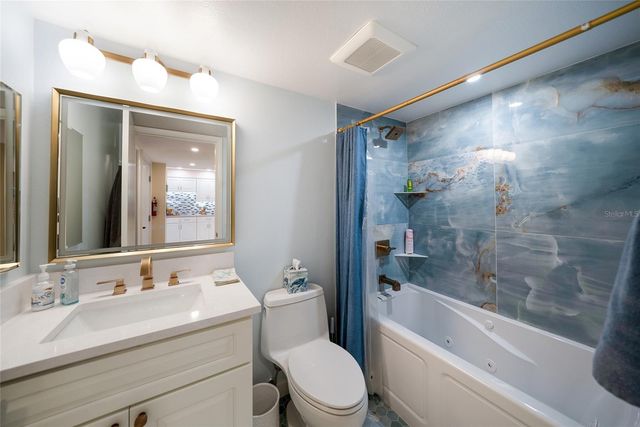 713 BAYPORT WAY 713, Longboat Key, FL 34228