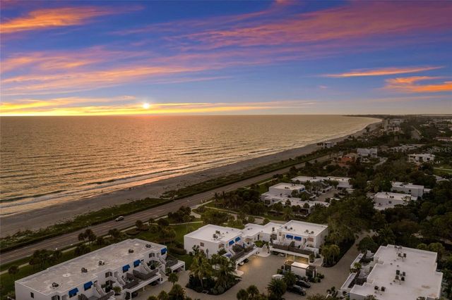 713 BAYPORT WAY 713, Longboat Key, FL 34228