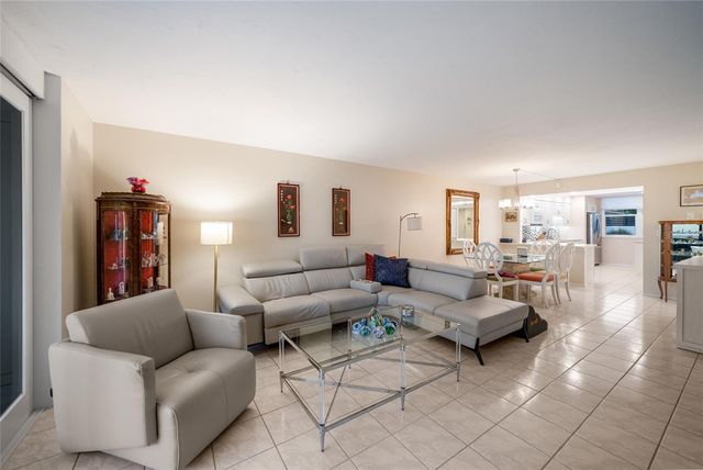 713 BAYPORT WAY 713, Longboat Key, FL 34228
