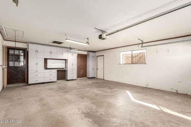 6531 E JUNE Street, Mesa, AZ 85205