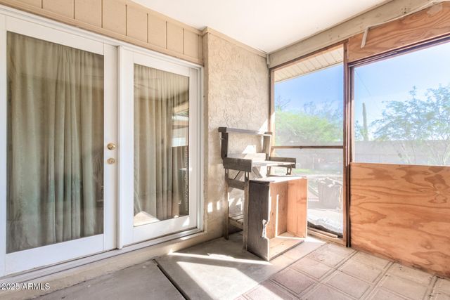 6531 E JUNE Street, Mesa, AZ 85205