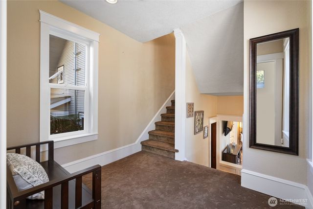 602 NW 18th Loop, Camas, WA 98607