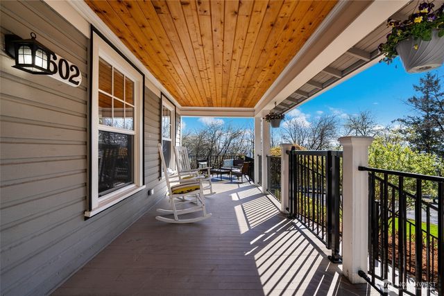 602 NW 18th Loop, Camas, WA 98607