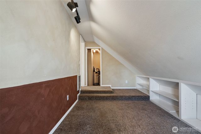 602 NW 18th Loop, Camas, WA 98607