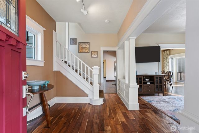 602 NW 18th Loop, Camas, WA 98607