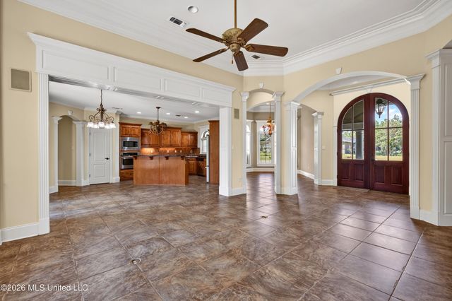 4004 Players Cove, Gautier, MS 39553