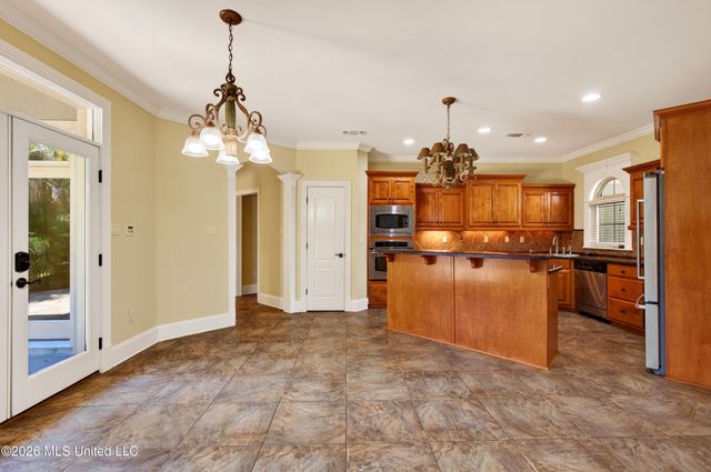 4004 Players Cove, Gautier, MS 39553