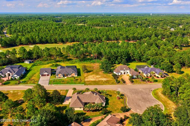 4004 Players Cove, Gautier, MS 39553