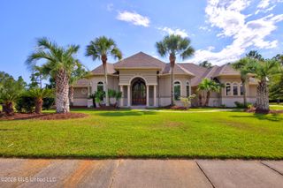4004 Players Cove, Gautier, MS 39553