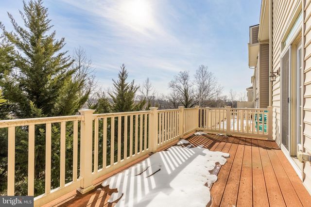 5311 STREAM BANK LN, Greenbelt, MD 20770