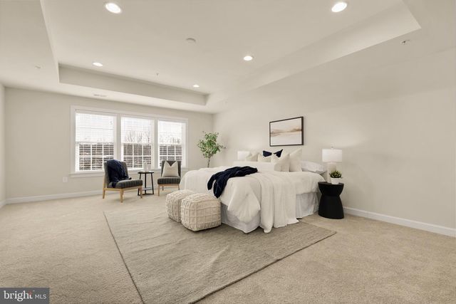 5311 STREAM BANK LN, Greenbelt, MD 20770