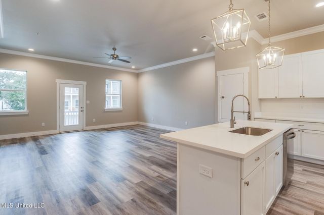 82 Oak Alley Lane, Long Beach, MS 39560