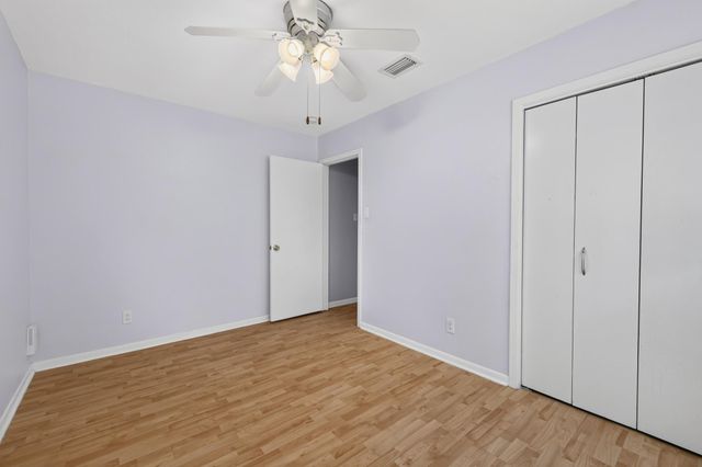 211 E Lisa DR, Austin, TX 78752