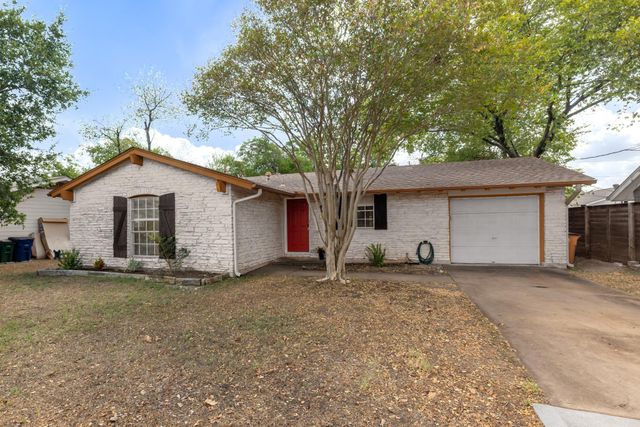 211 E Lisa DR, Austin, TX 78752