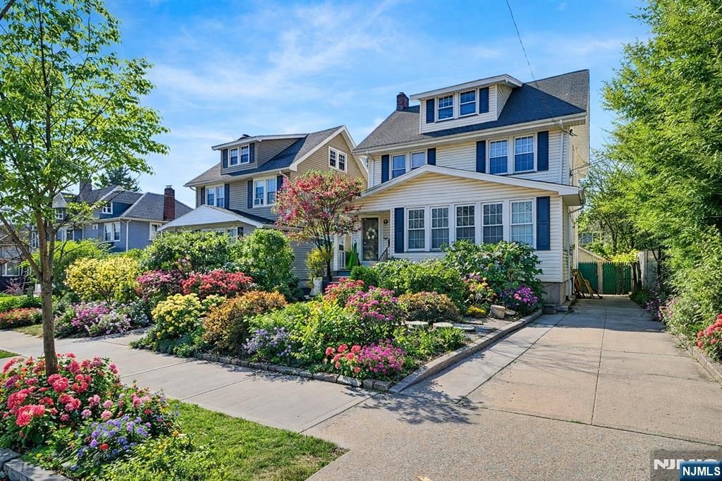 406 Lincoln Avenue, Rutherford, NJ 07070