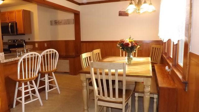 12 Middleton St, Millbury, MA 01527