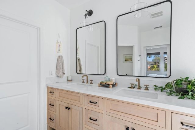 669 Calypso Pl, Encinitas, CA 92024