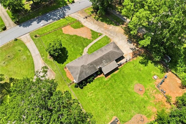 4335 Newcastle Circle, Lithonia, GA 30038