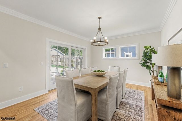 30 E Main St, Mendham Boro, NJ 07945