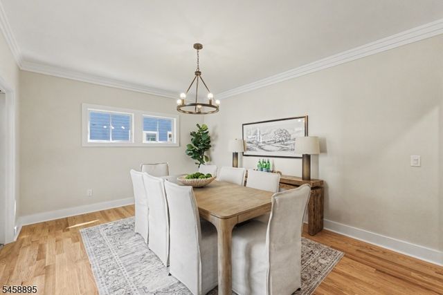 30 E Main St, Mendham Boro, NJ 07945