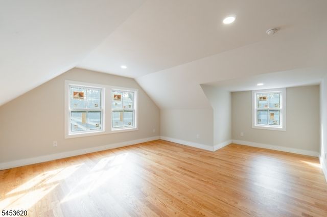 30 E Main St, Mendham Boro, NJ 07945