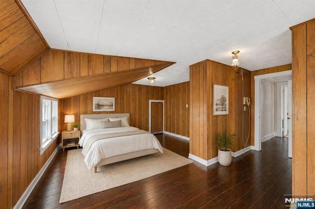 76 Magnolia Avenue, Tenafly, NJ 07670