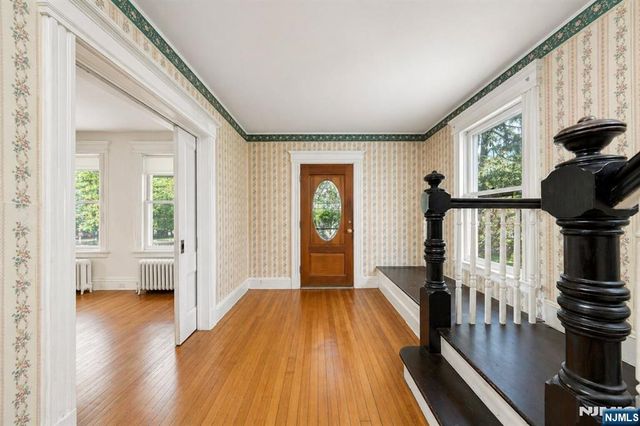 76 Magnolia Avenue, Tenafly, NJ 07670
