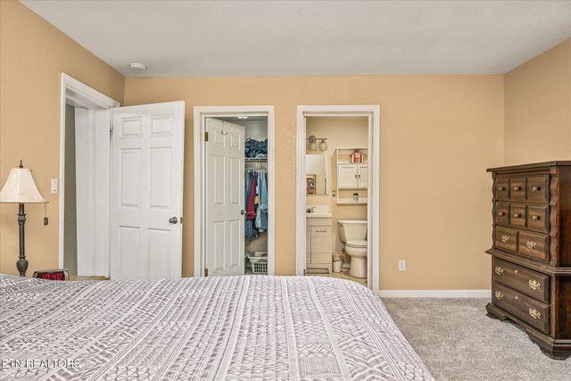 1676 Chestnut Hill Rd, Crossville, TN 38555