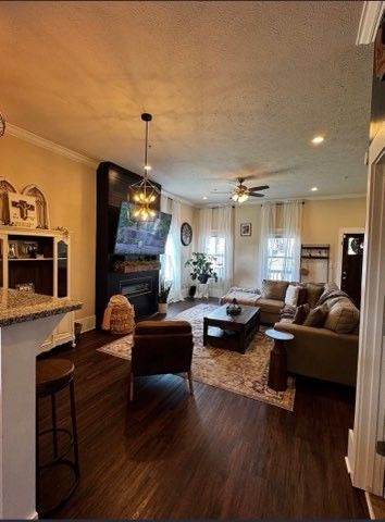 144 N Vine St, Ashland City, TN 37015