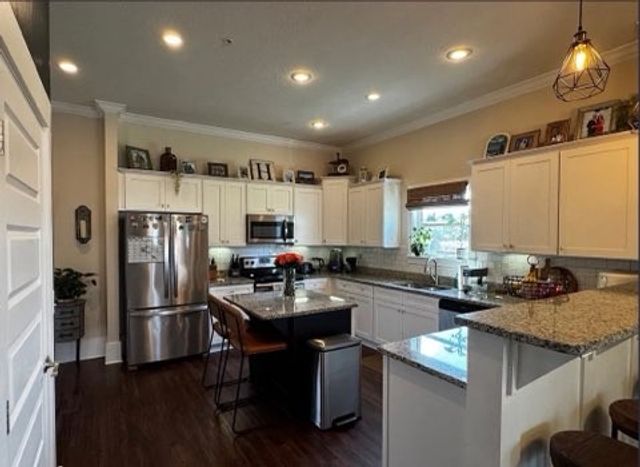 144 N Vine St, Ashland City, TN 37015