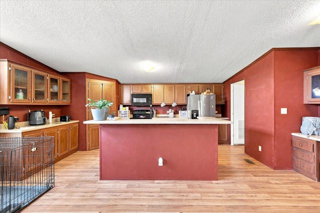 5180 Vz County Road 3415, Wills Point, TX 75169