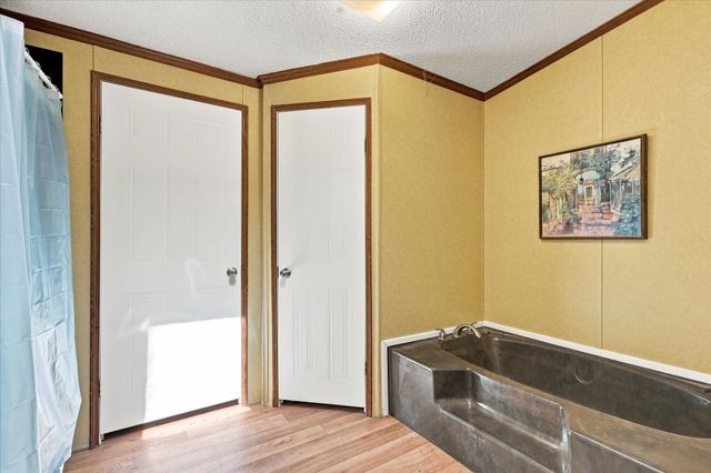 5180 Vz County Road 3415, Wills Point, TX 75169