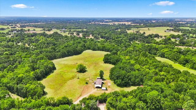 5180 Vz County Road 3415, Wills Point, TX 75169