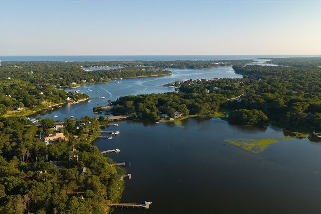 429 Highbank Rd, Yarmouth, MA 02664