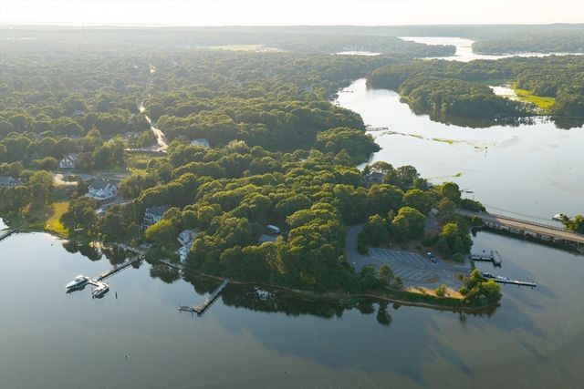 429 Highbank Rd, Yarmouth, MA 02664