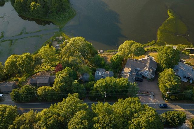 429 Highbank Rd, Yarmouth, MA 02664