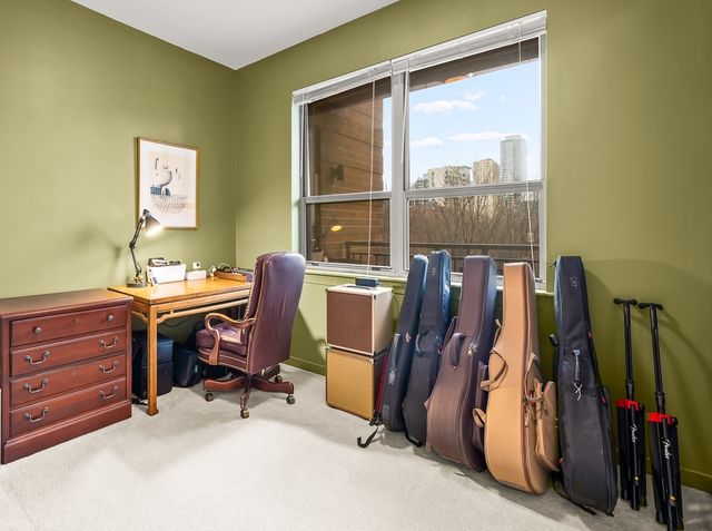 437 W Division Street 409, Chicago, IL 60610