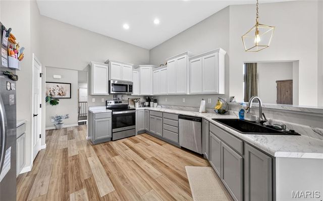 136 Eagle Fork Drive, Moscow Mills, MO 63362