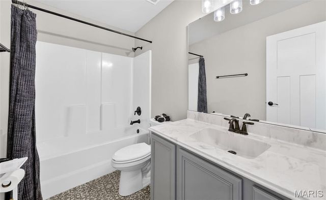 136 Eagle Fork Drive, Moscow Mills, MO 63362