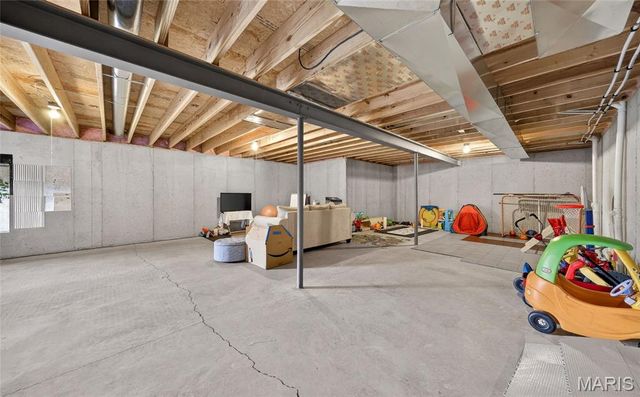 136 Eagle Fork Drive, Moscow Mills, MO 63362