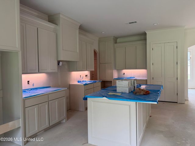807 Albany Street, Brandon, MS 39042