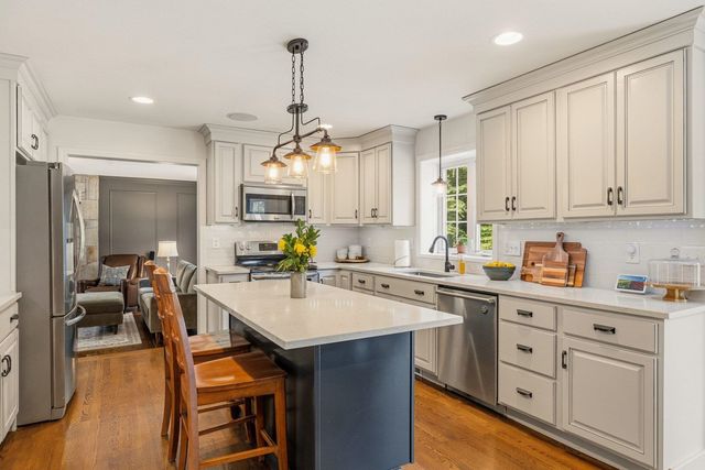 17 Thurston Drive, Lee, NH 03861