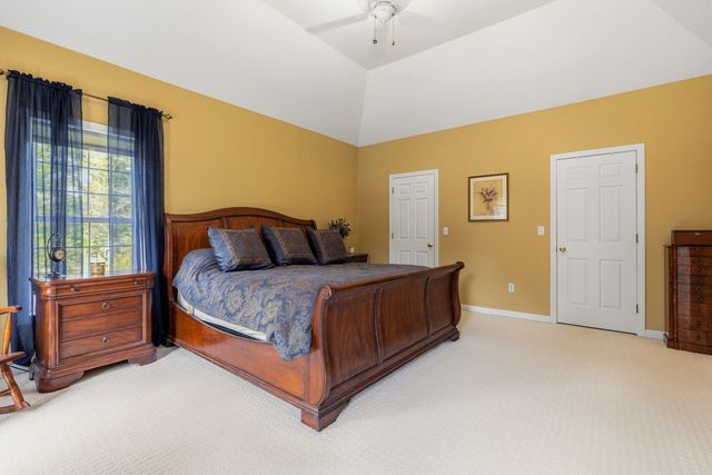 17 Thurston Drive, Lee, NH 03861